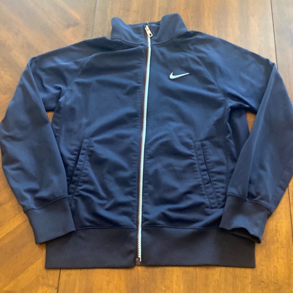 Nike vintage youth boys jacket size large. Navy with brown and light blue